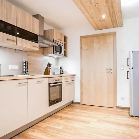 2 Bedroom Amazing In Schmirn